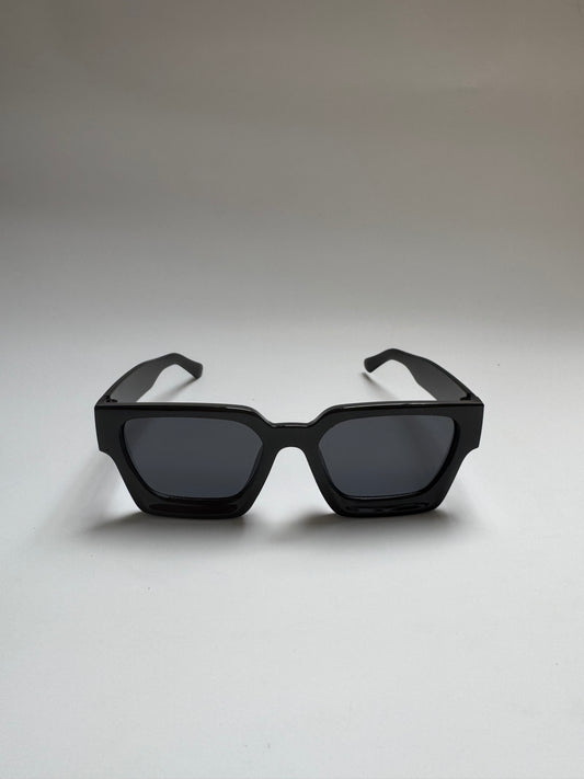 Cubique Shades Jet Black